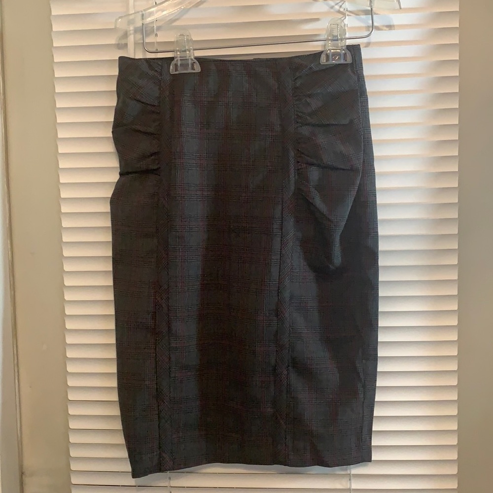 NWT Fitted Skirt.